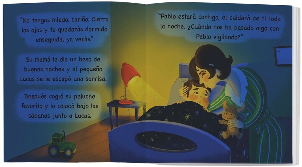 Página interna en la que aparece Lucas recibiendo un beso de buenas noches de su mamá